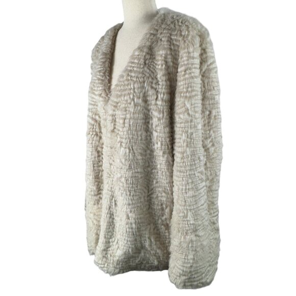 Elevated Piece! Anthropologie Fur by Urf Noemie Faux Fur Coat in Beige Size L - Picture 3 of 14